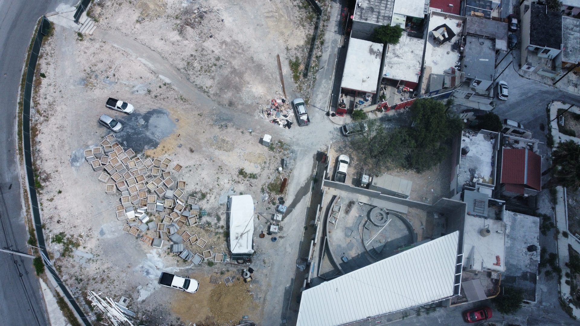 Panorámica del terreno y avance de obra en Santa Catarina